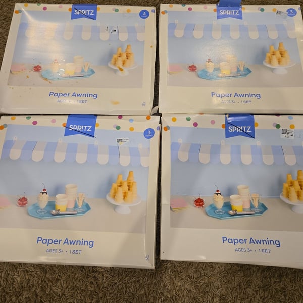 New lot of 4 Spritz paper awning