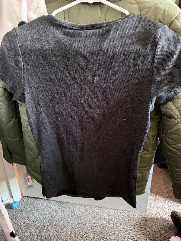 True Religion V-Neck 5