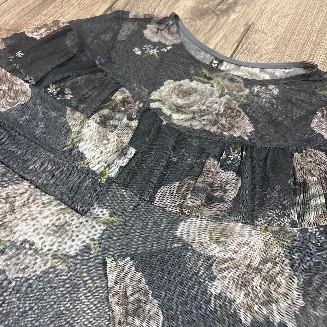 KF Sheer Long Sleeve Top Size EG Gray Floral Mesh Whimsy Goth Blouse 3