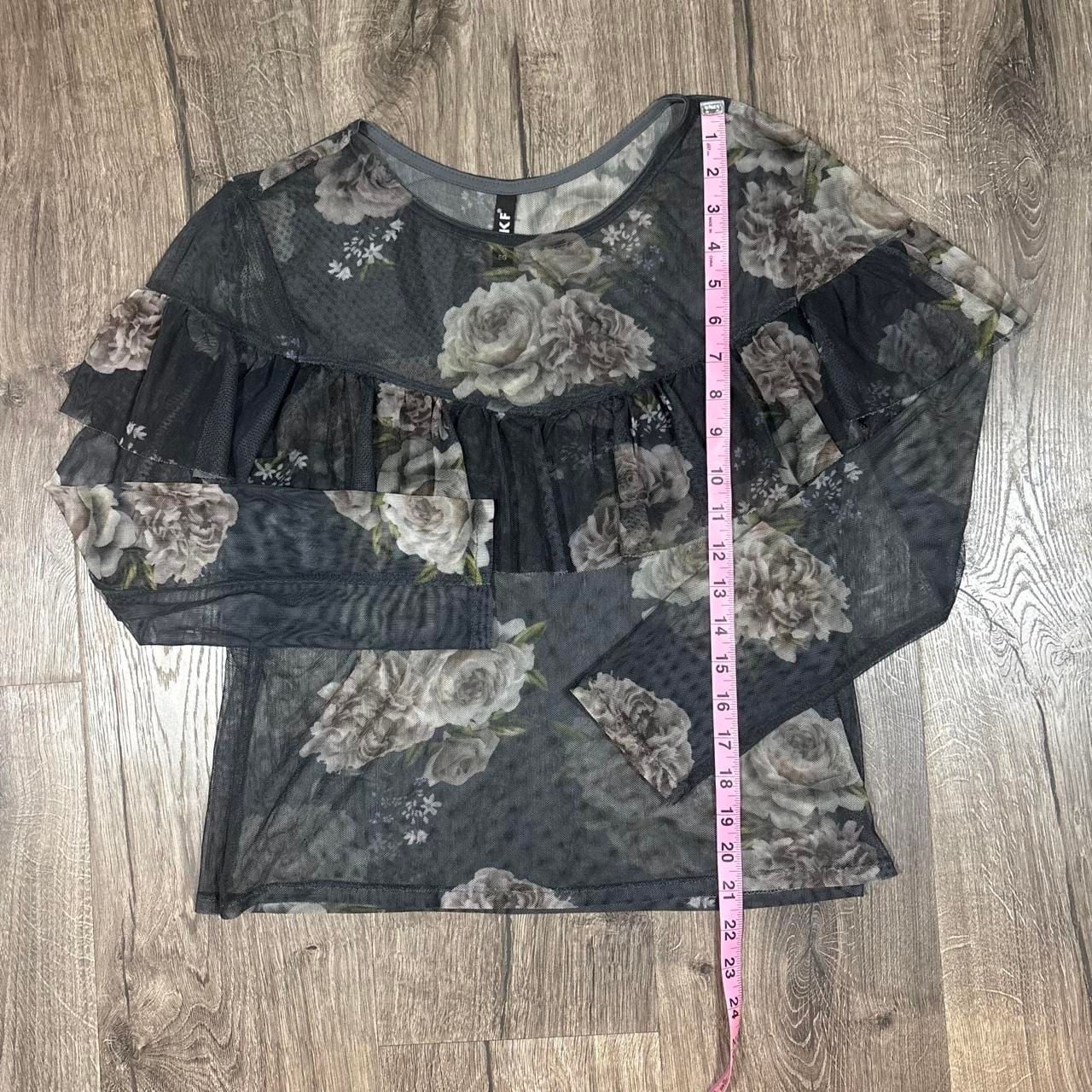 KF Sheer Long Sleeve Top Size EG Gray Floral Mesh Whimsy Goth Blouse 7