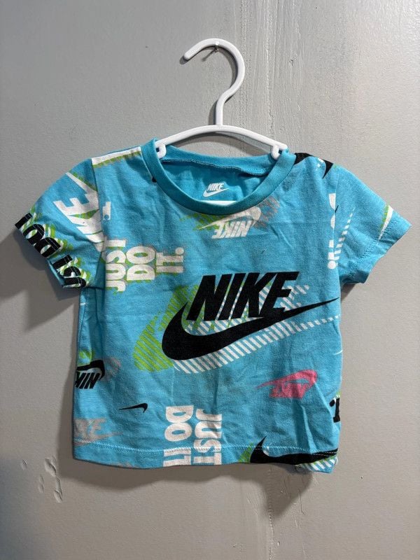 Nike T-Shirt 12m 2