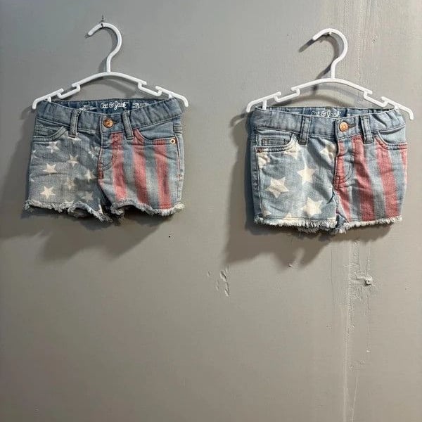 Twins Cat and Jack Jean shorts