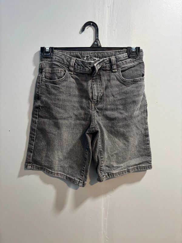 Shorts 2