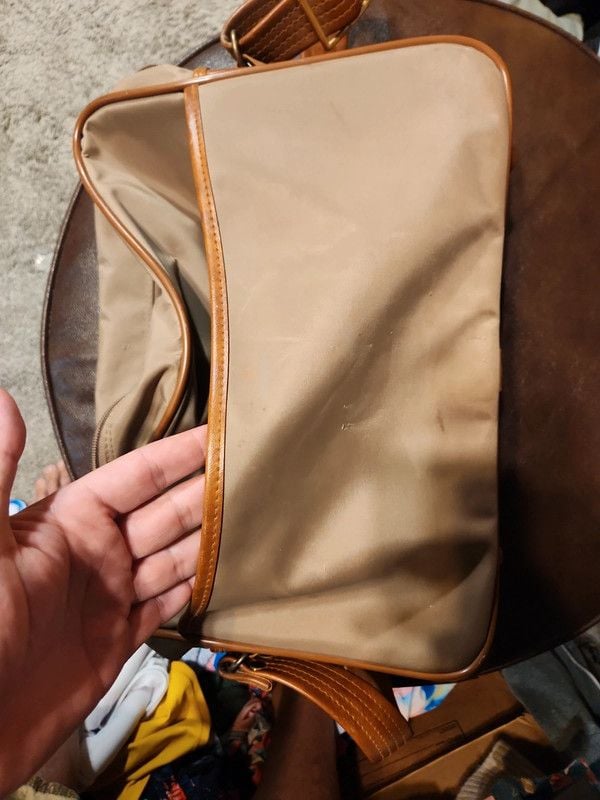 Vintage . American Tourister Mid-Century Style Shoulder Messenger Bag | Two-Tone Taupe & Cognac 5