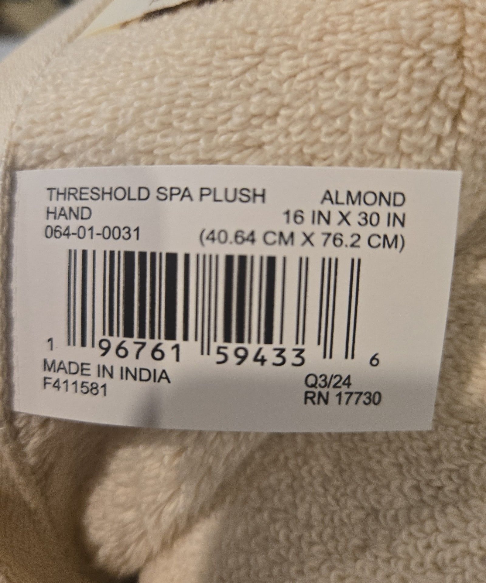 New lot of 4 threshold spa plush hand towel almond 16 x 30 3
