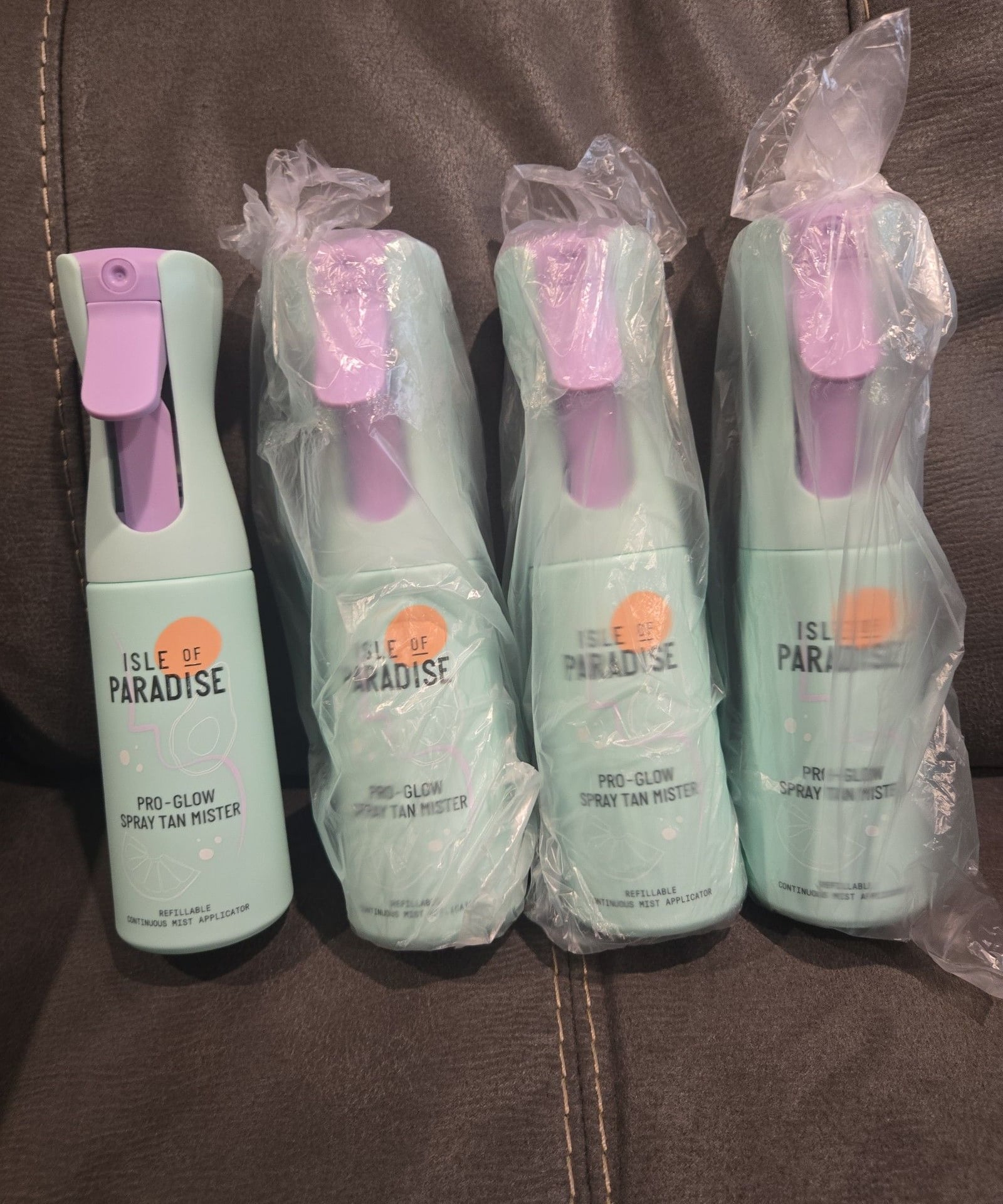 New lot of 4 continuous Spray Bottles 1