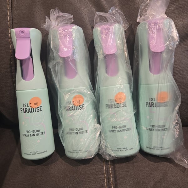 New lot of 4 continuous Spray Bottles