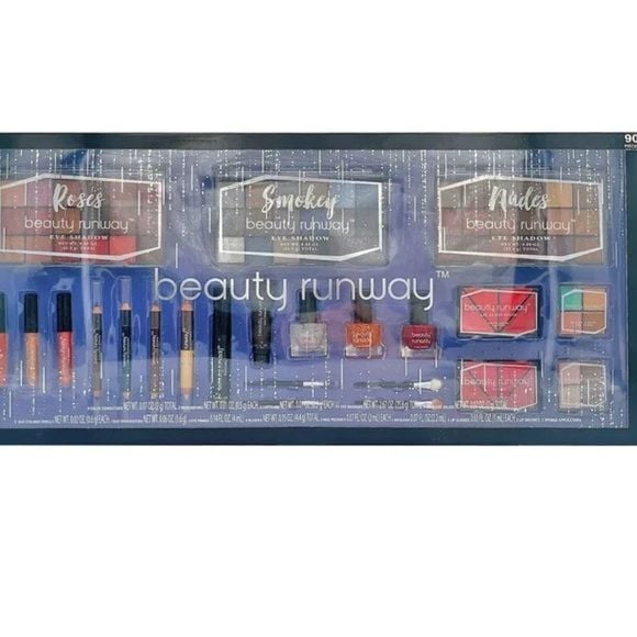 Beauty Runway 90 Piece Makeup Gift Set. New and Sealed in Box. 8
