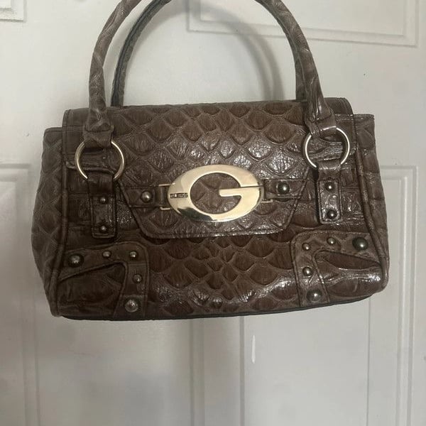 Vintage guess purse