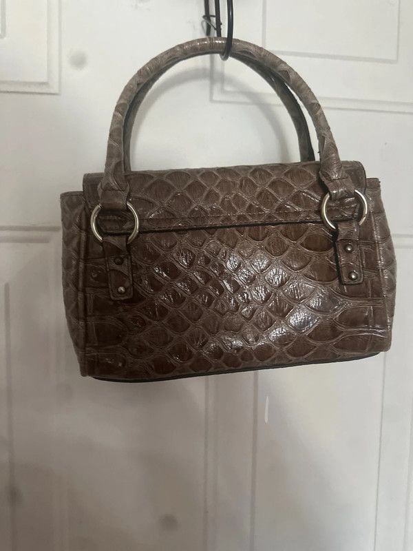 Vintage guess purse 3