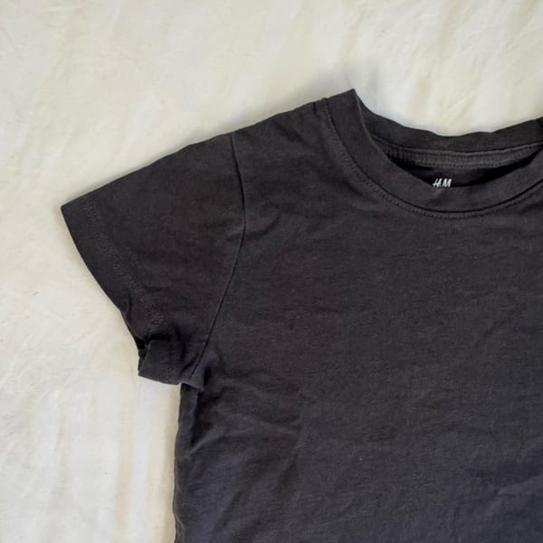 H&M Basic Baby T-Shirt US 2T Charcoal Gray Cotton Top