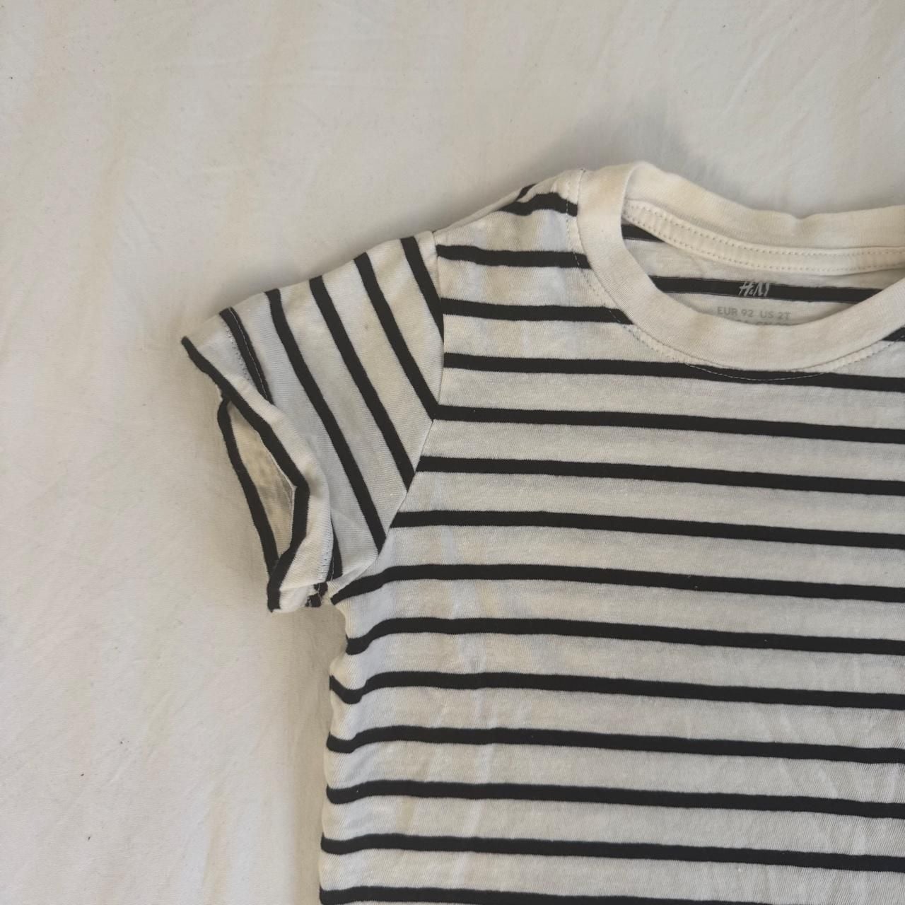 H&M Striped Crop Top Size 2T Black White 4