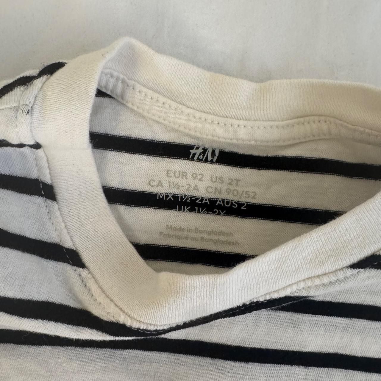 H&M Striped Crop Top Size 2T Black White 6