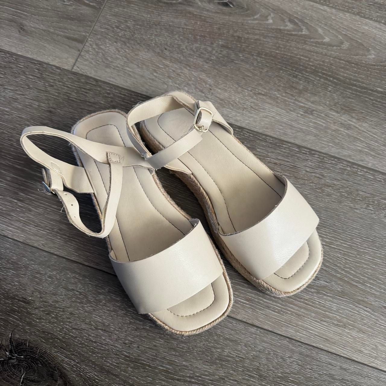 Zara Cream Leather Platform Sandals Size 32 Woven Sole 4