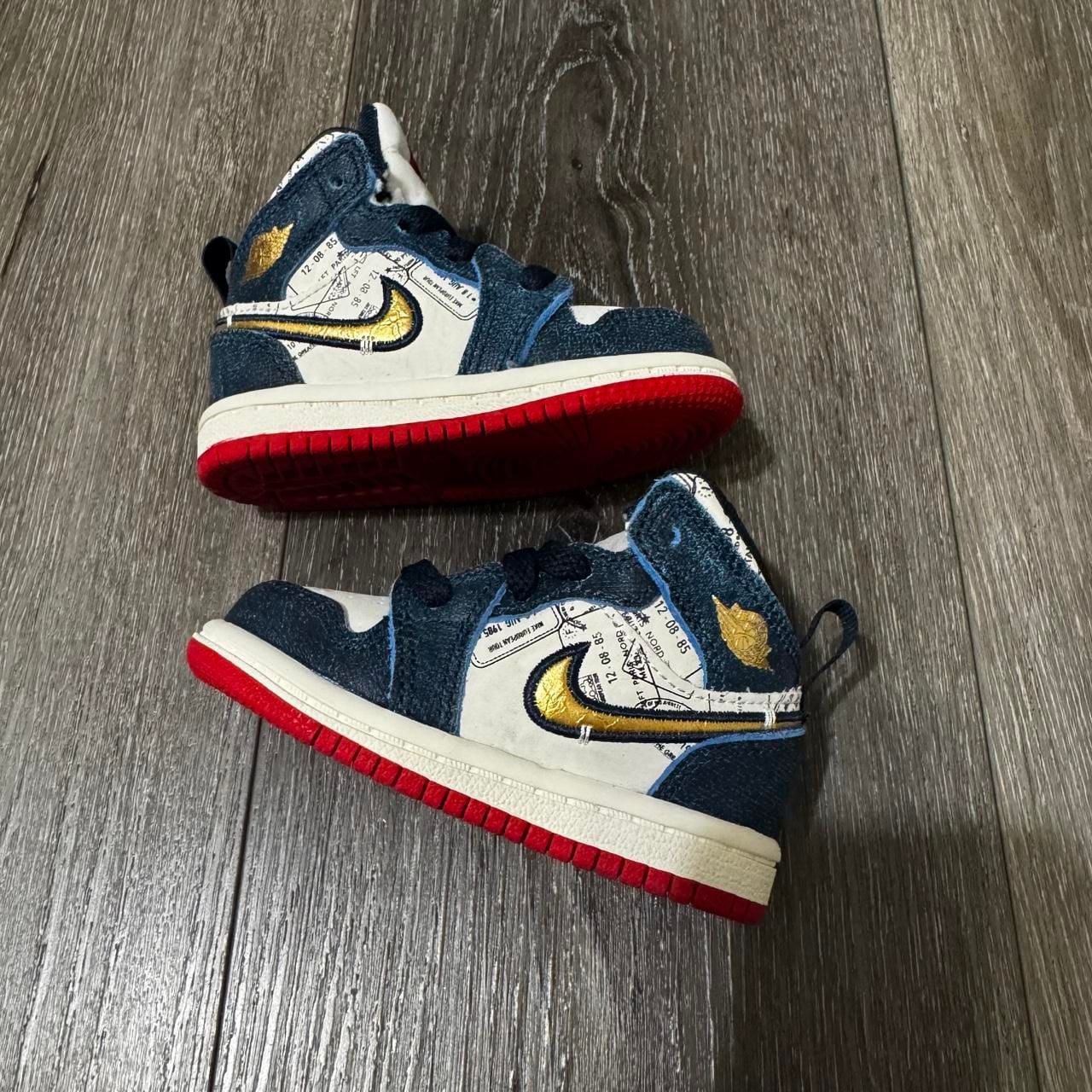 Jordan 1 Mid SE TD Size 4C Navy White Red Gold Sneakers 2
