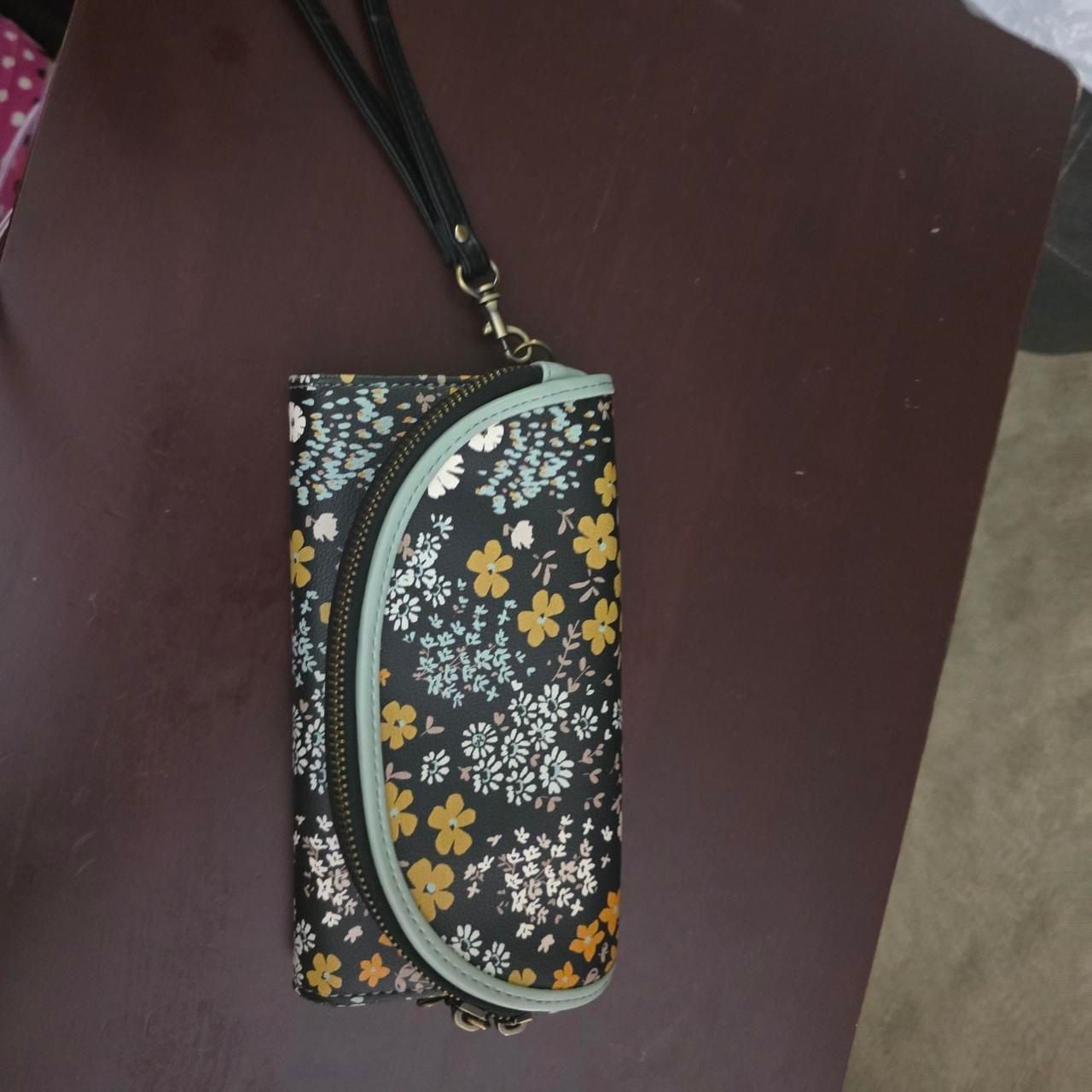 Unbranded Floral Print Wristlet Wallet Black Yellow White 2