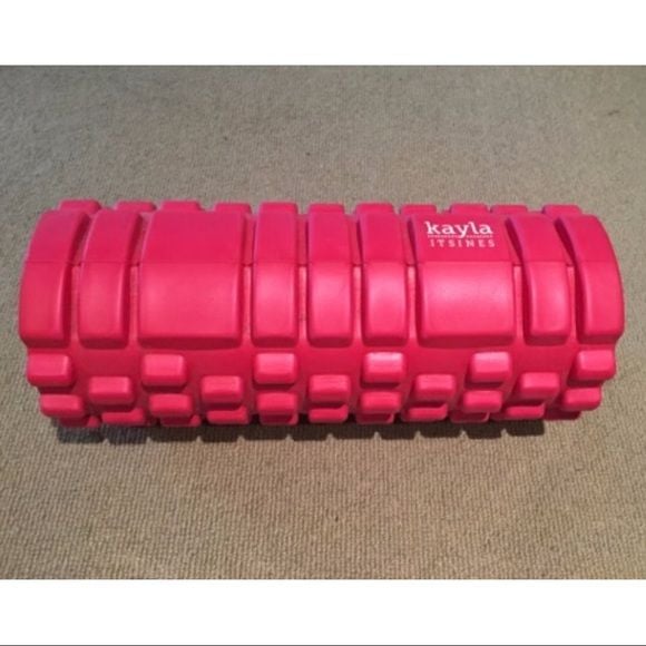 Kayla Itsines Pink Textured Foam Roller 1