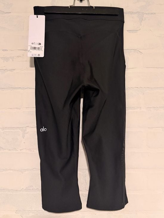 NWT ALO Airlift Mesh High-Waist Just Right Capri Leggings 3