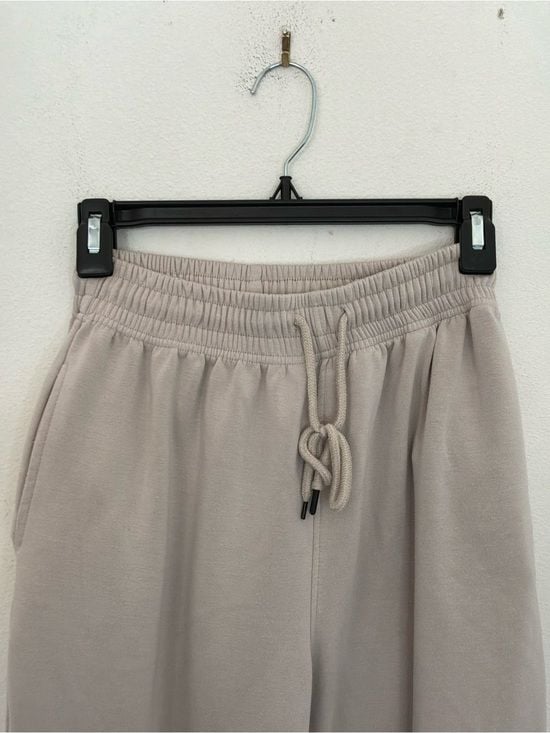 In Good State Beige Taupe Drawstring Jogger Sweatpants Size Small 4