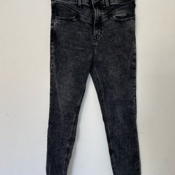 GAP High Rise Universal Legging Jeans Black Acid Wash Size 6/28R