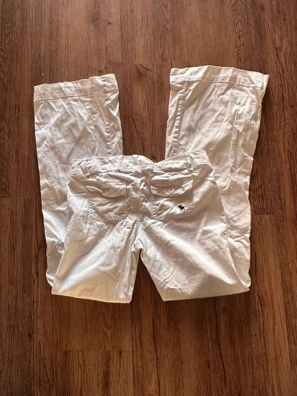 Low rise Abercrombie jeans 5