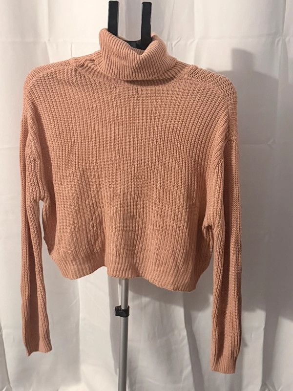 Pink Crop Sweater 3