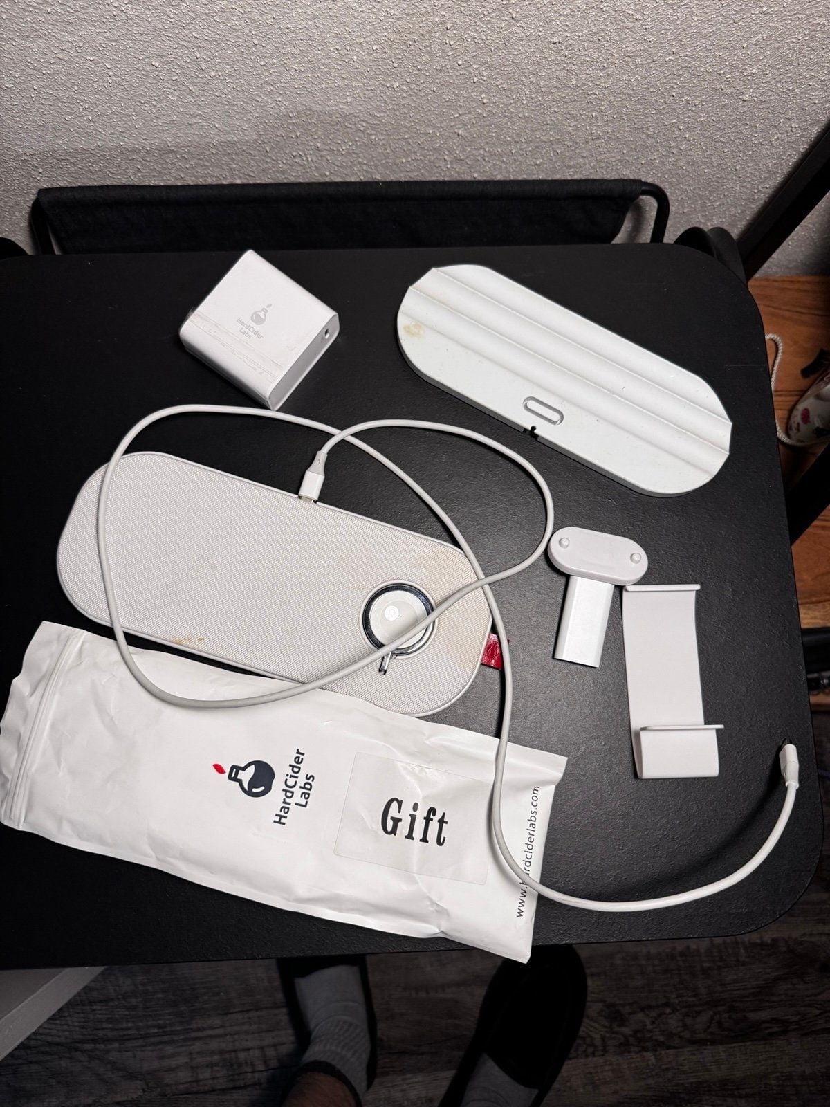 SLICECHARGE PRO 6-COILS WIRELESS CHARGING MAT Apple Watch AirPod iPhone 3 in 1 5