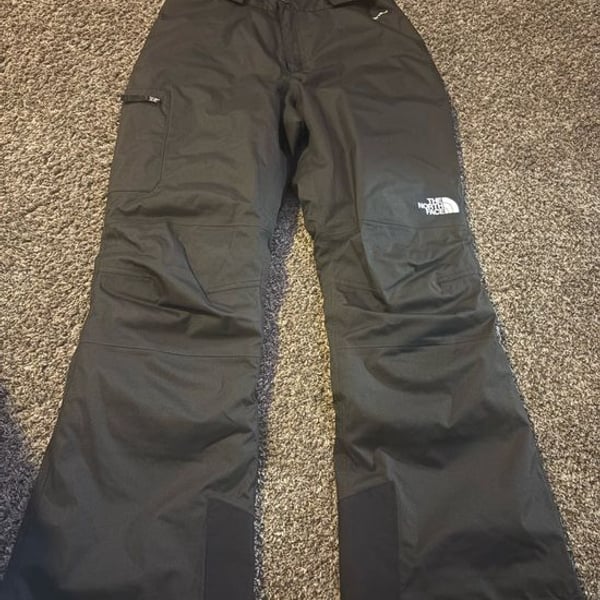 The North Face Black Freedom Pants Kids Cargo Snow Pants