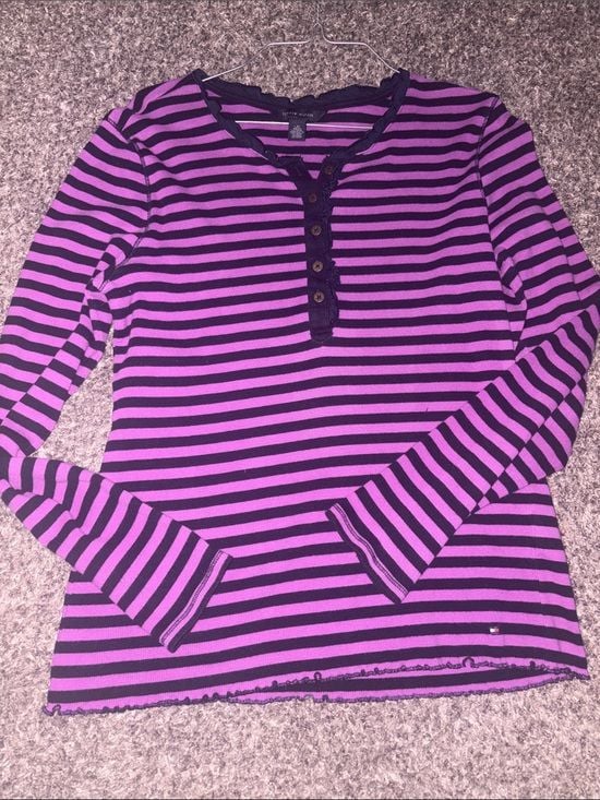 Y2K Tommy Hilfiger Purple and Black Striped Long-Sleeve Henley 2