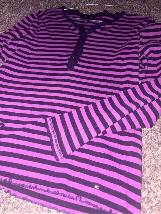 Y2K Tommy Hilfiger Purple and Black Striped Long-Sleeve Henley 4