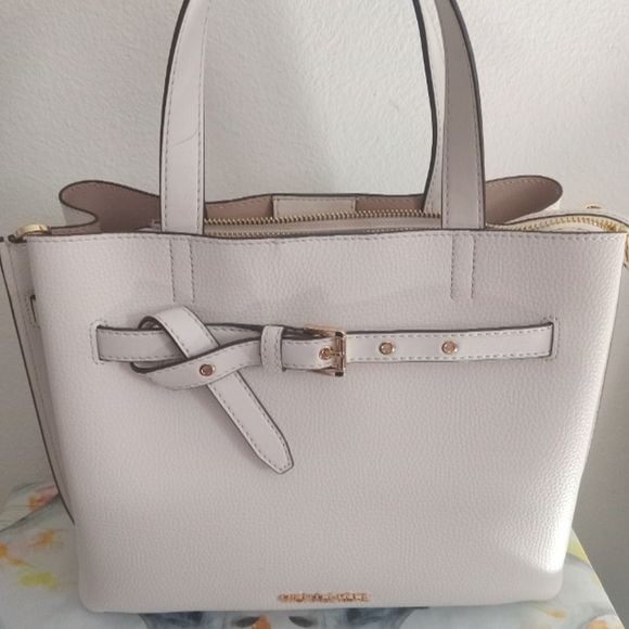 Michael Kors White Pebbled Leather Satchel with Gold Hardware 13