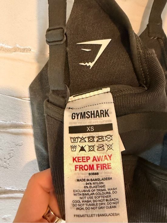 NWOT Gymshark Gains Seamless Washed Sports Bra Strength Green XS 4