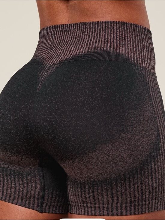 NWOT Gymshark Diffuse Seamless Set XS Top S Shorts Black Calm Pink 7
