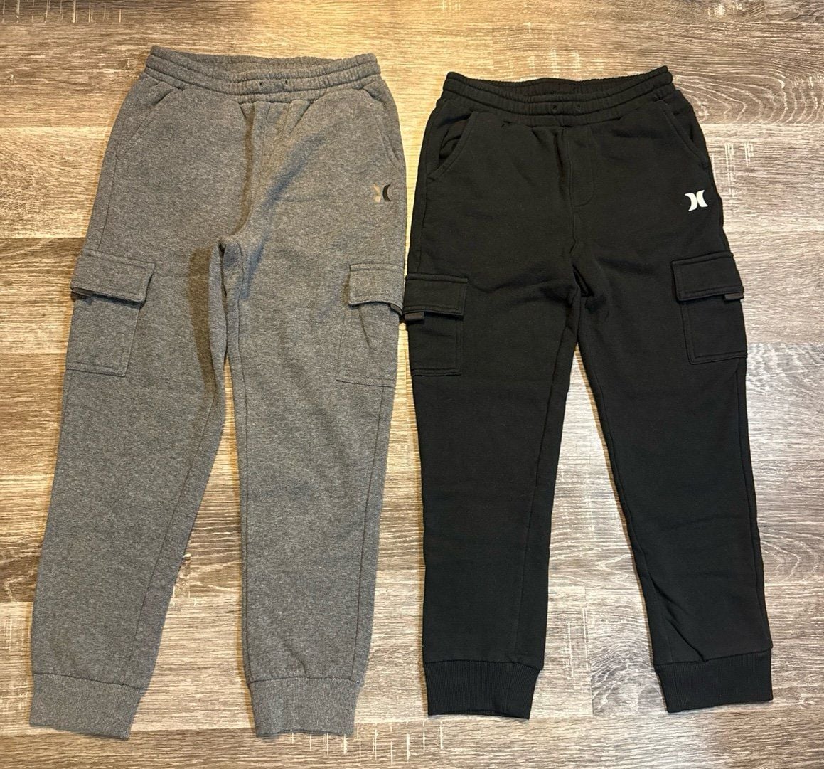 5-Piece Casual Clothing Lot - Hurley Joggers, MTV & Graphic Tees 7