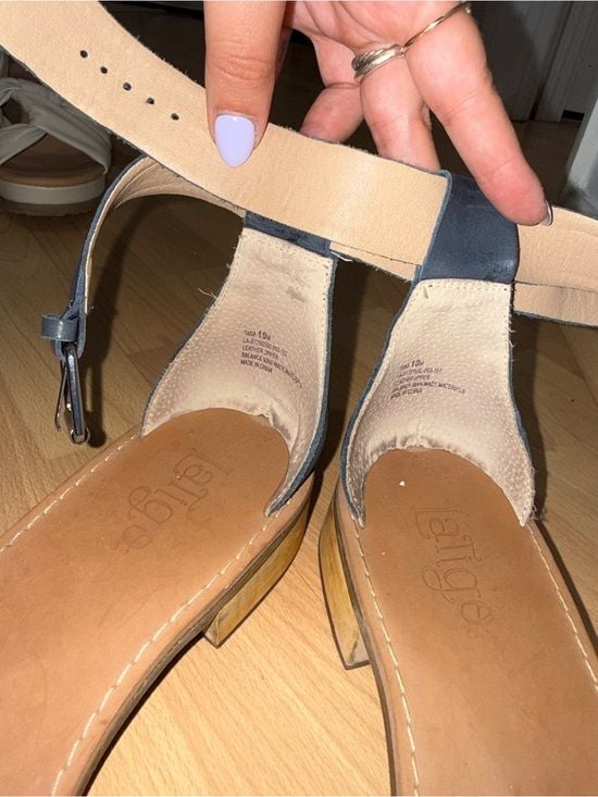 Ankle strap and leather block heel sandals 5
