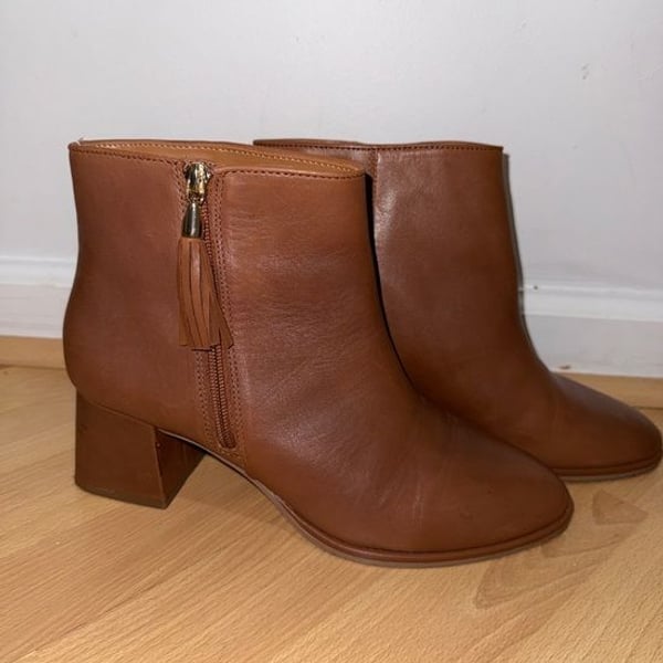 Talbots Cognac Leather Tassel Zip Ankle Booties