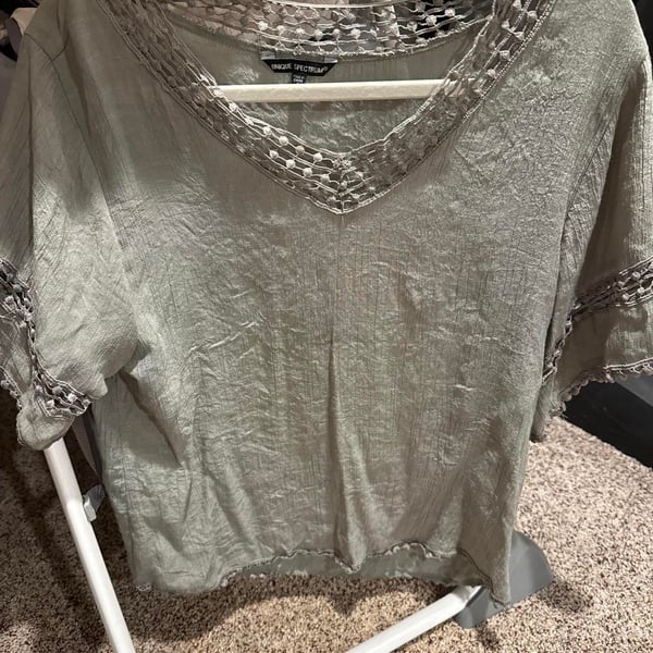 Unique Spectrum Silver Blouse Size S Crochet Lace Trim Top