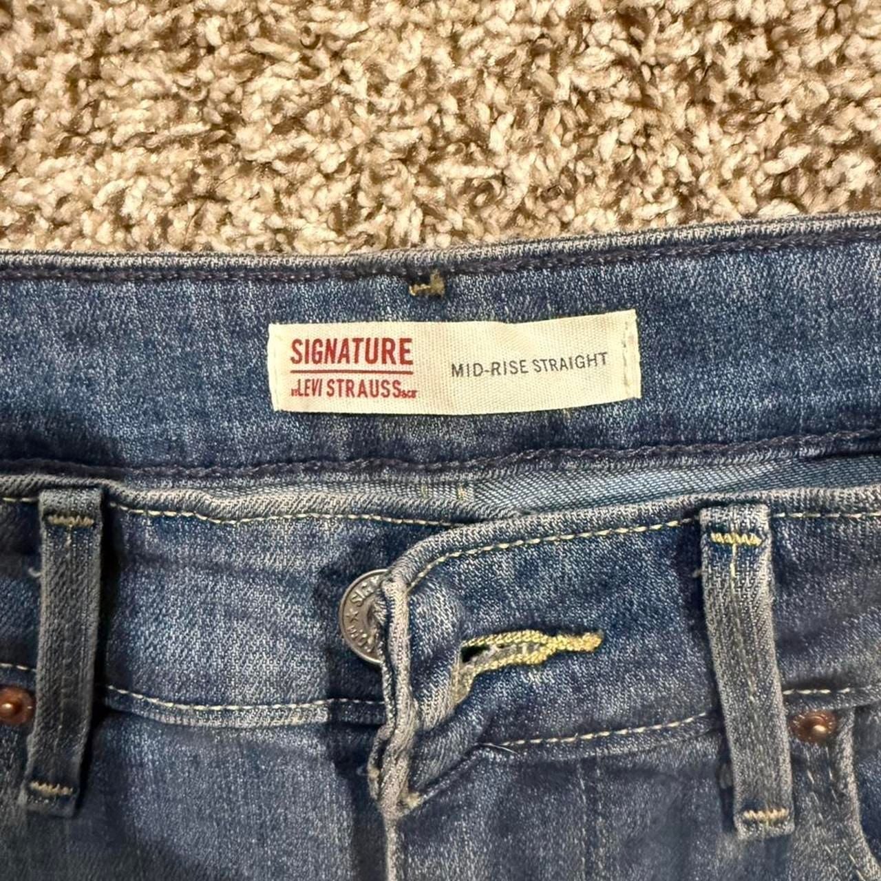 Signature by Levi Strauss Mid-Rise Straight Jeans 10S W30 L30 Blue Denim 2