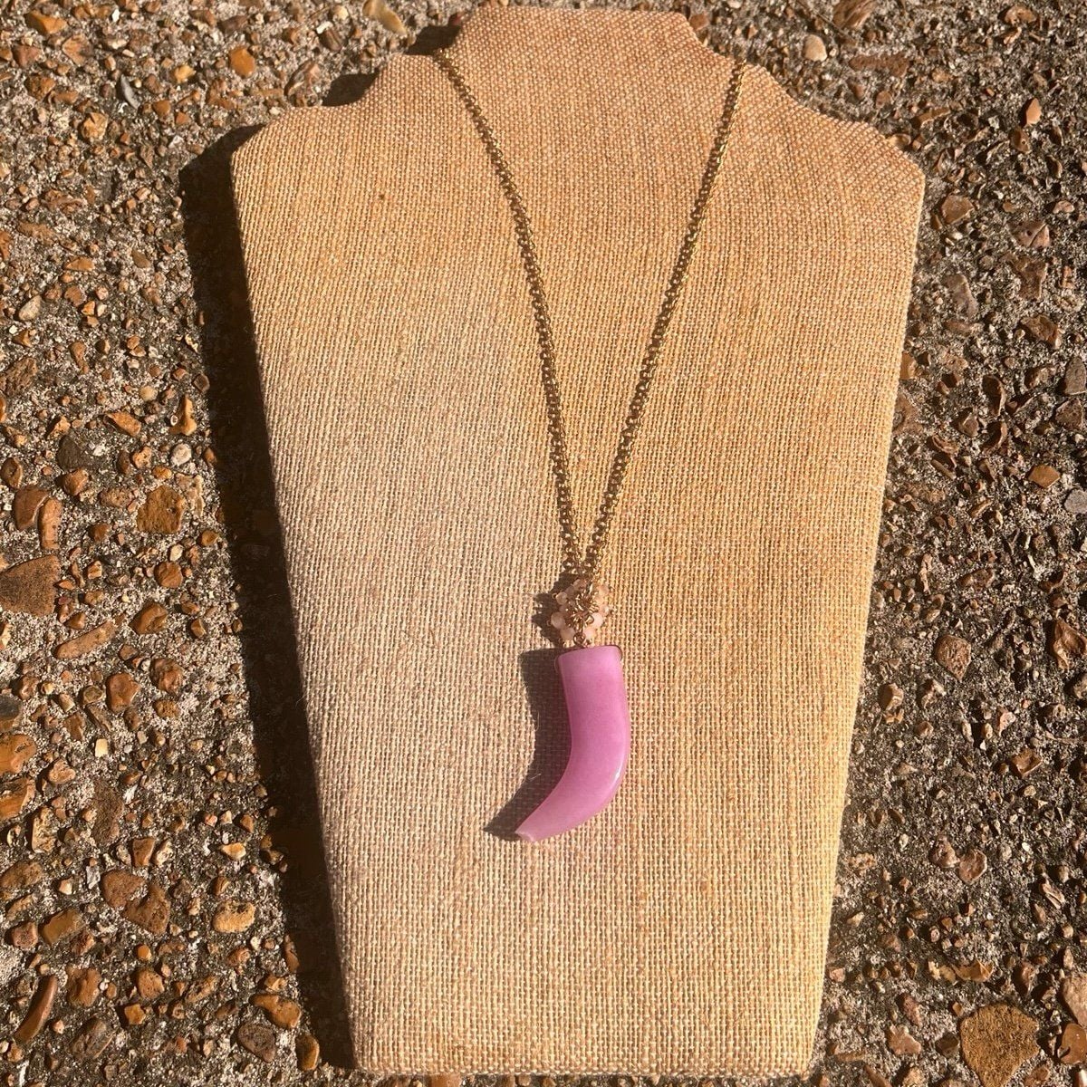 Gold Tone Beads & Horn Pendant Necklace- Lavender 3