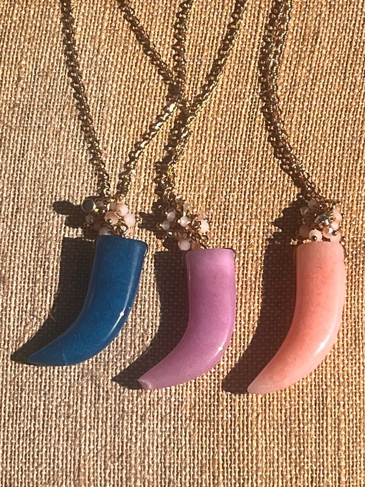 Gold Tone Beads & Horn Pendant Necklace- Peach 7