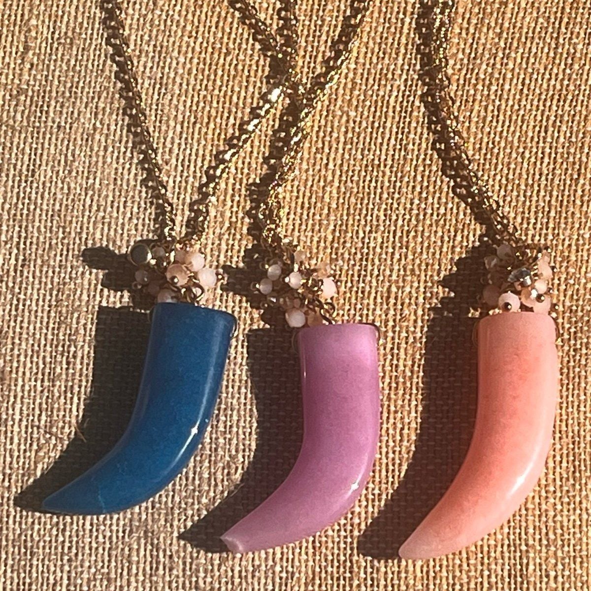 Gold Tone Beads & Horn Pendant Necklace- Lavender 7