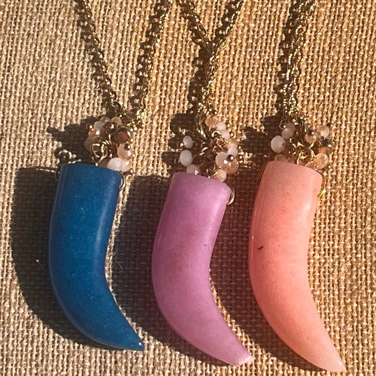 Gold Tone Beads & Horn Pendant Necklace- Royal Blue 8