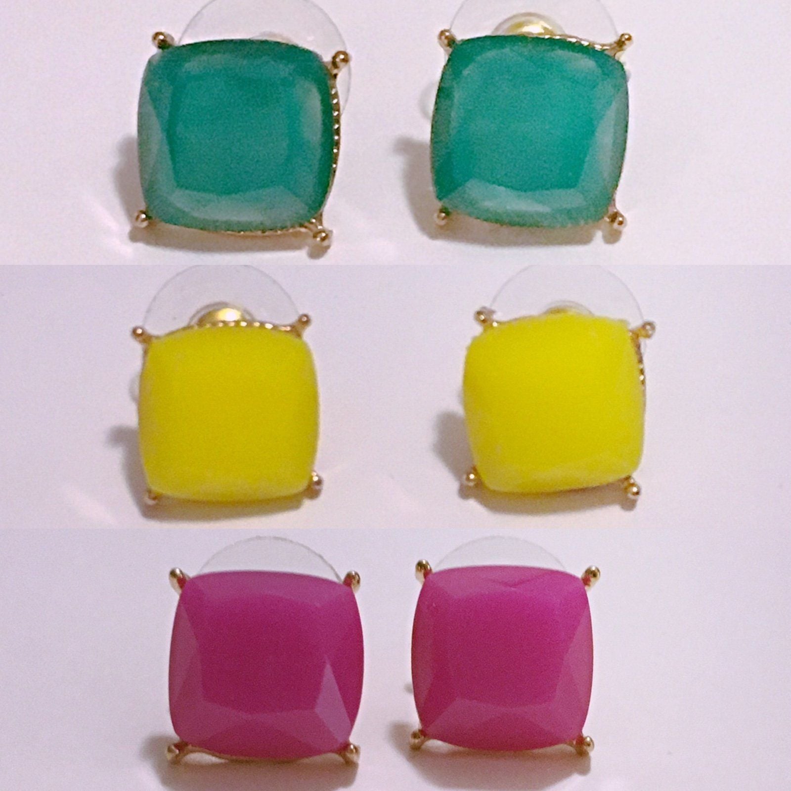 Gold Tone Square Post Earrings 7