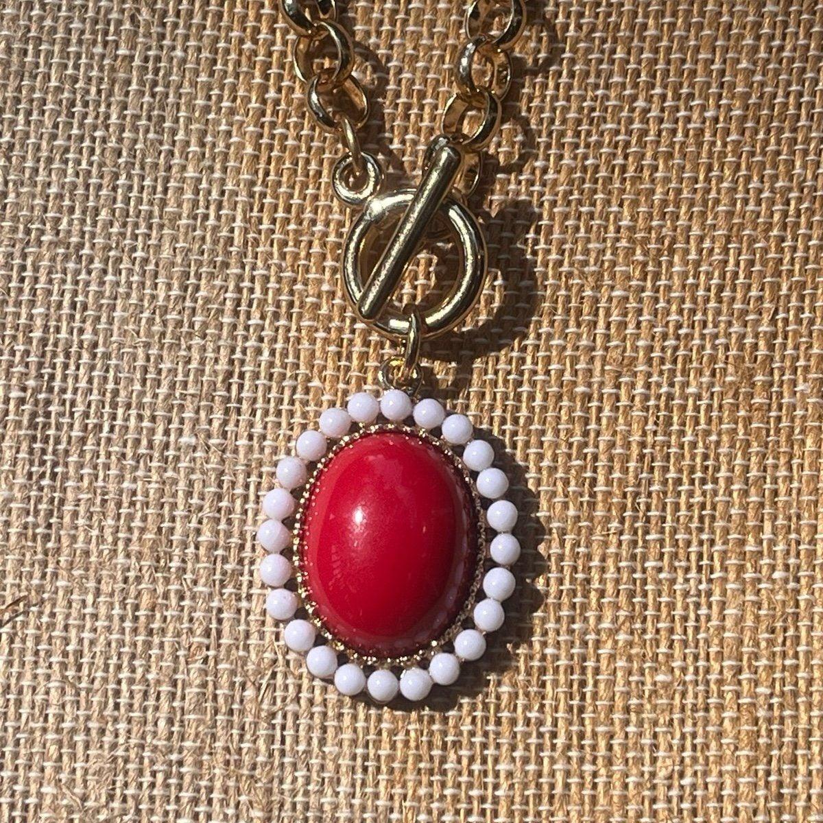 Gold Tone Oval Pendant Necklace- Red & White 4