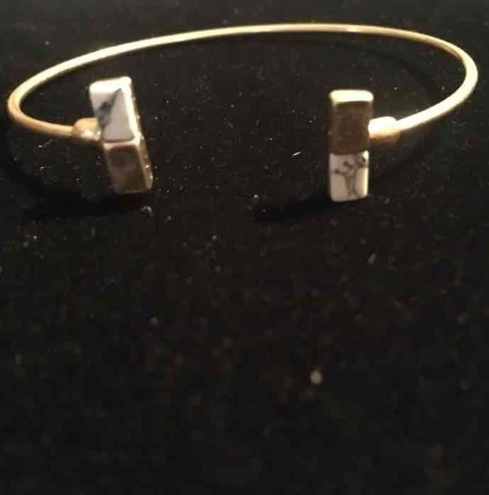 Gold Tone Dainty Rectangle Cuff- White Howlite 3