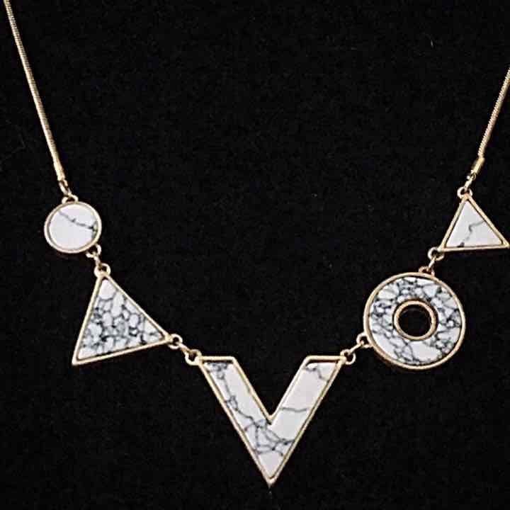 Geometric Howlite Necklace Set 2