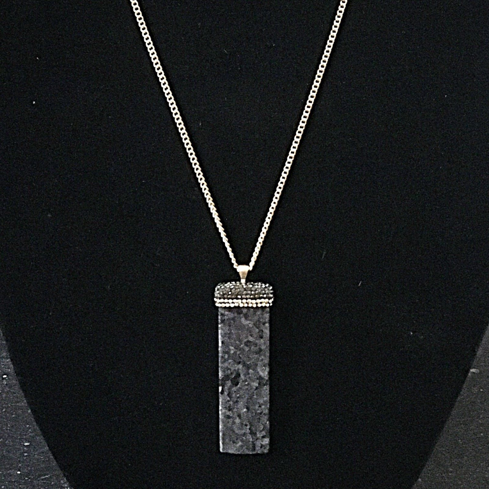 Natural Stone Beaded Pendant Necklace- Black 4