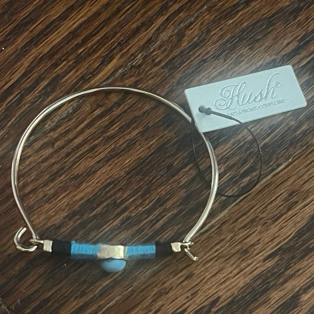 Gold Tone Threaded Bar & Stone Latch Bangle Bracelet- Turquoise & Black 5