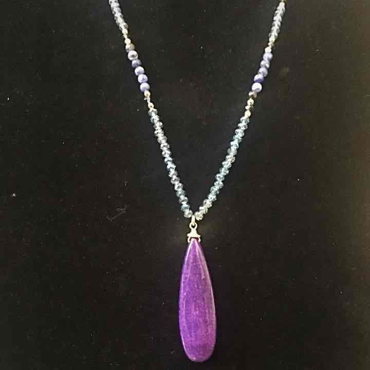 Beaded Teardrop & Tassels Necklace- Royal Blue 5