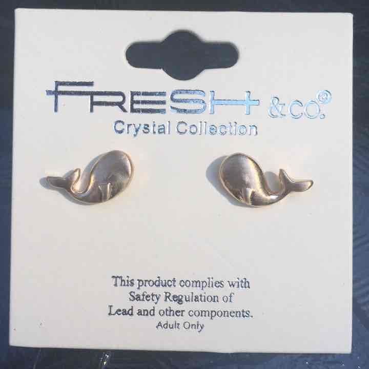 Whale Post Earrings- Gold 4